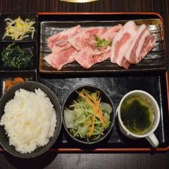 A4山形牛 焼肉食べ放題 くろべこ 武蔵小杉 ランチメニュー ぐるなび