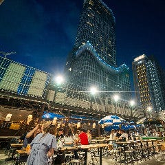 目の前カット 本格シュラスコ ビアガーデン KING BBQ 新宿店 席 - 楽天