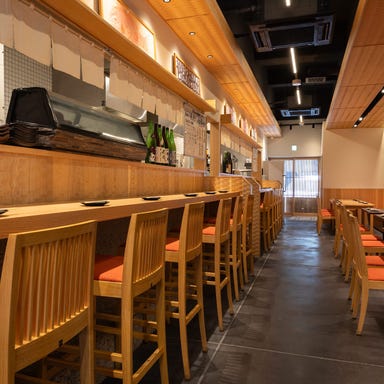 居酒屋 そろり_ゆったりお寛ぎいただけるカウンター席