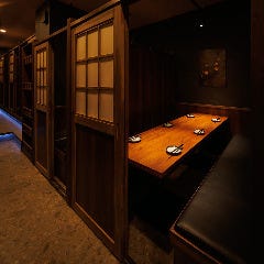 赤坂見附駅徒歩1分！九州料理と地酒を個室で味わう