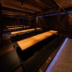 広々ロングテーブル！和モダンな宴会個室