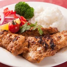 ランチ開始！トルコ料理をお昼でも♪