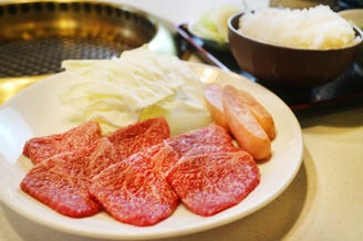 焼肉 梅田明月館 十三店 ランチメニュー ぐるなび