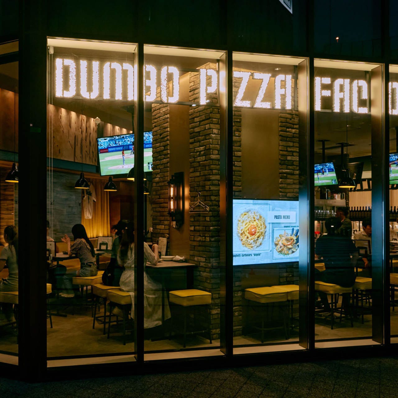 dumbo pizza factory 横浜