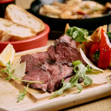 DUMBO PIZZA FACTORY(ダンボピザファクトリー)横浜_【飲み放題2.5H付!☆ソノマ☆】料理10品!水牛のマルゲリータやサーロインステーキの贅沢なコース♪