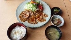 もち豚のしょうが焼き