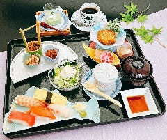 【限定20食】お昼のにぎり寿司御膳
