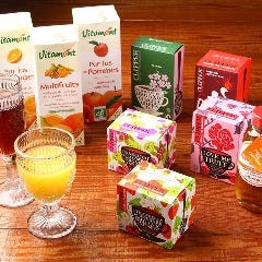 ソフトドリンクにも徹底的にオーガニックにこだわりました。