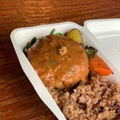 ご自宅、職場でBioの味。安心安全でおいしいお弁当です。