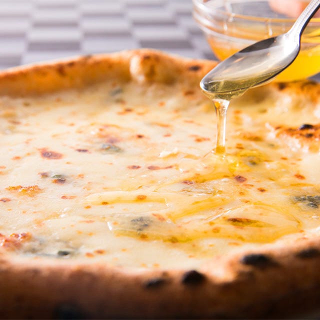 Trattoria Pizzeria Logic 横浜 ロジック 横浜駅 イタリアン イタリア料理 ぐるなび