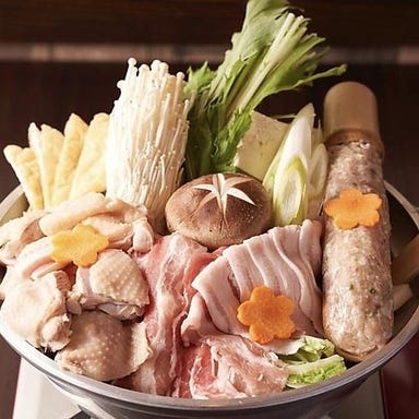 完全個室×無制限飲み放題 串焼き 串ざんまい 大宮店_『コラーゲンたっぷりの鶏つくね鍋』