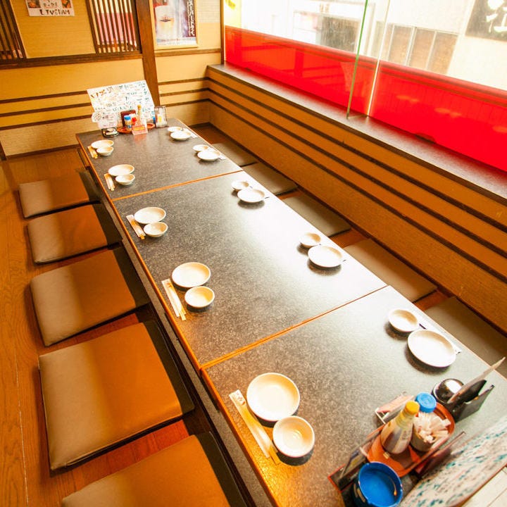 つぼ八 京成成田駅前店_2階:広々掘りごたつ席(~10名様)
