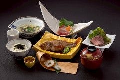 The 根っこ