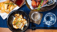 鶏餃子専門店 赤坂よ志多