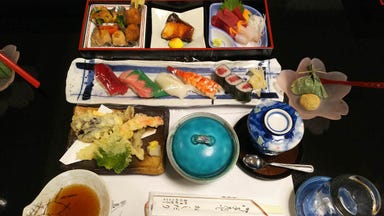 和食 おしだり寿司  メニューの画像