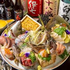 旬の鮮魚を厳選仕入れ◎その日のおすすめをお楽しみください！