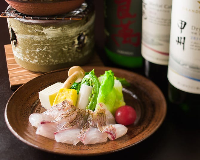 日本酒とワイン 割烹 八彩 新大阪店 新大阪駅 居酒屋 ぐるなび