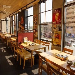 ちょっとした飲み会や女子会、お食事にも是非ご来店ください♪