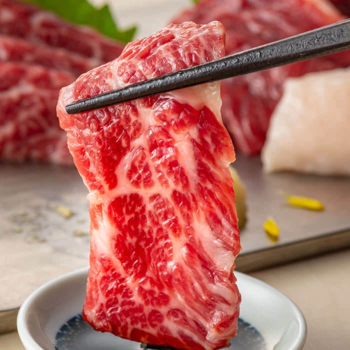 梅田のおすすめ馬肉料理店『おおやま 大阪駅』の「霜降り馬刺し」