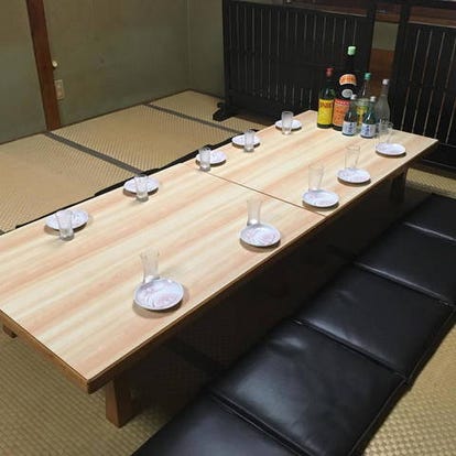 ゆったり個室 京急久里浜駅近くの居酒屋でおすすめ 人気の完全個室 ソファー席など ぐるなび