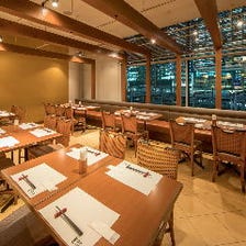 大人数での貸切宴会ビュッフェ