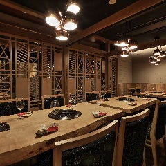 やきにく 萬野 本店