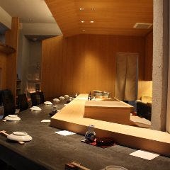 蔵六鮨 さかい