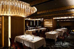 コンテンポラリーグリル ラウンジ レッドフランマ 天神 洋食屋 ぐるなび