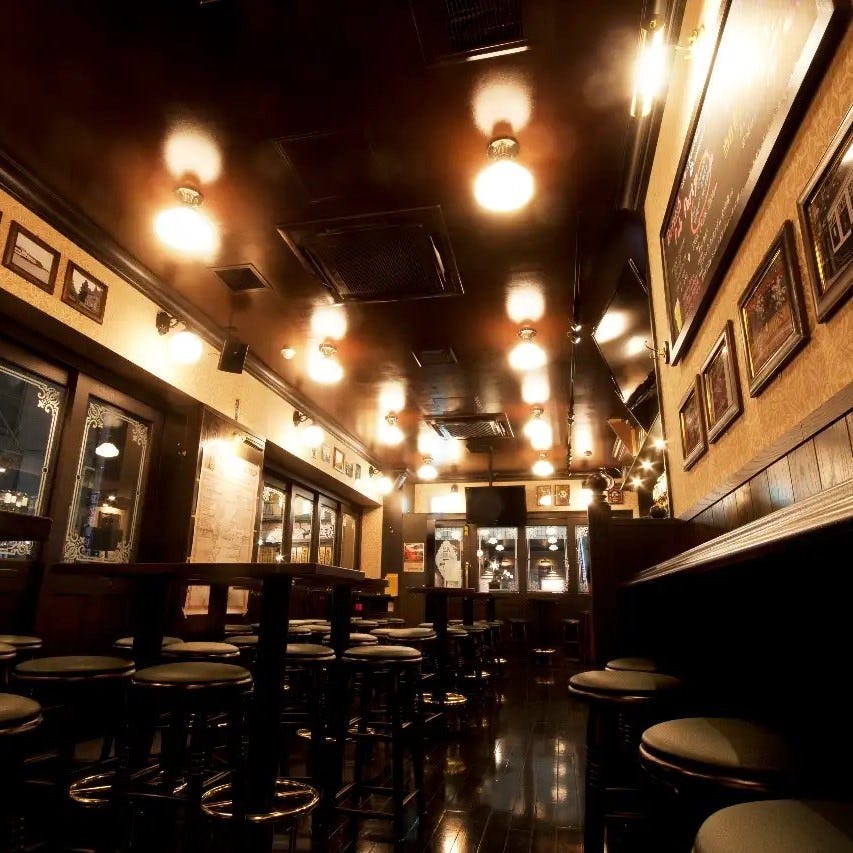 82横浜西口店（横浜駅/ダイニングバー） - 楽天ぐるなび