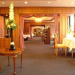 フランス料理 パルテール 