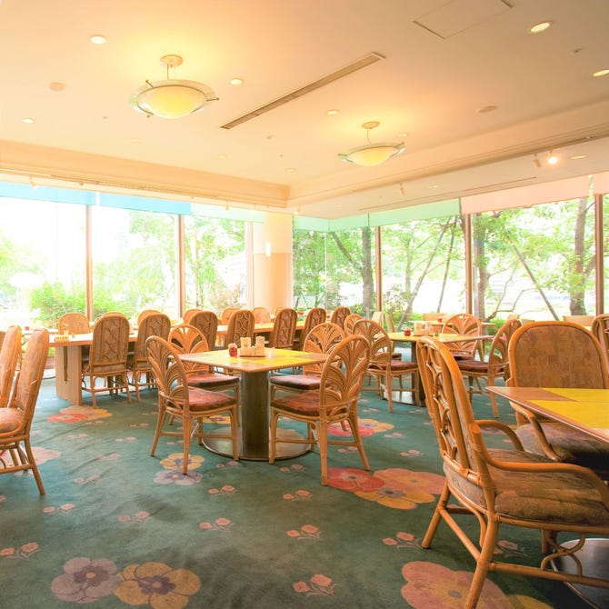 シャンゼリゼ 宝塚 洋食屋 ぐるなび