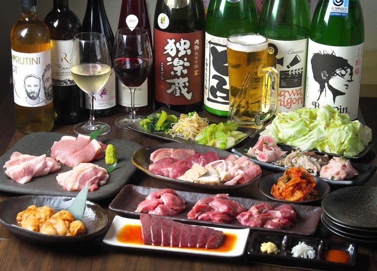 カップルコース 料理15品 1ドリンク付 黒毛和牛など15種類のお肉が食べられる の詳細 極み焼肉ホルモン清司 石岡店 石岡 かすみがうら市 焼肉 ぐるなび