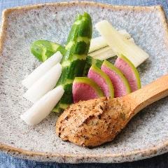 フレッシュ野菜と自家製魚味噌