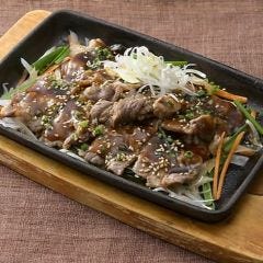 牛カルビ鉄板焼き
