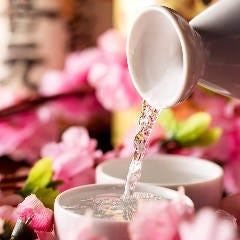 こだわりの厳選酒の数々… 心ゆくまでご堪能下さい!