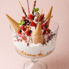 クレイジービッグパフェ