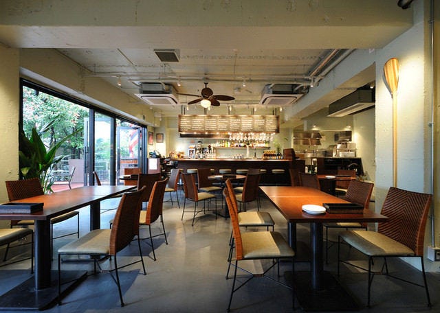 Aloha Table 代官山店内