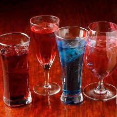 当店の各種サワーは泡盛を使用。珍しいお茶割りもございます