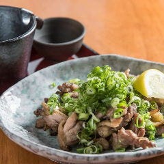 炭焼トリコ_丁寧に仕上げた炭火焼はお酒のすすむ一品です