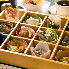 花かぐら弁当（数に制限ありますので、予約して下さい。昼限定）