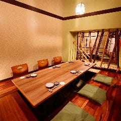 個室炉端よろずや