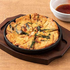 個室居酒屋 海鮮料理 さかなや道場 町屋駅店_いかたっぷり揚げチヂミ