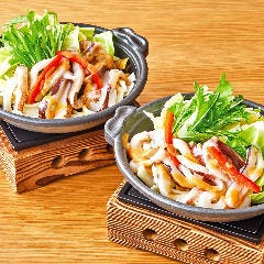 個室居酒屋 海鮮料理 さかなや道場 町屋駅店_【さかなや】刺身三種盛合せや鶏もも西京焼き・いかの陶板蒸しや鯵唐揚等8品＋飲み放題付4000円