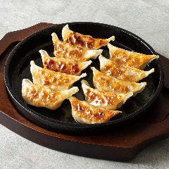 個室居酒屋 海鮮料理 さかなや道場 町屋駅店_黒豚のひとくち餃子