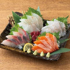 個室居酒屋 海鮮料理 さかなや道場 町屋駅店_＜横断幕特典＞【秋プレミアム】日~木は更にお得！ズワイ蟹や秋刀魚棒寿司8品＋飲み放題付5500円