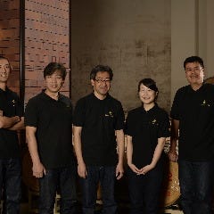 日本のワインの新しい可能性に挑戦します。