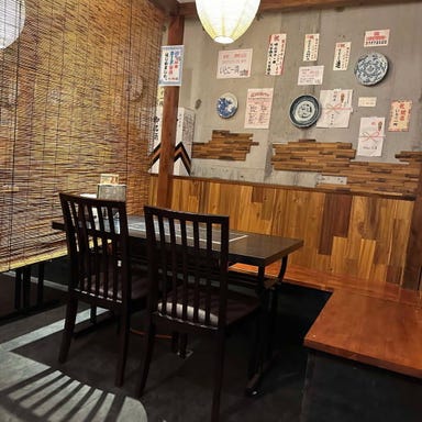 石垣鉄板居酒屋 琉美_【半個室 B】テーブル席（2～5名様×1部屋）