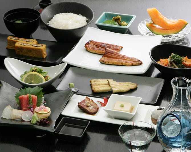 前川 丸の内 うなぎ ぐるなび