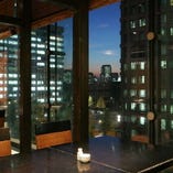 【夜景を愉しむ】
東京の夜景×和空間×JAZZで粋な夜を演出