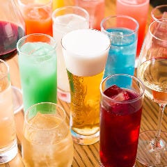 オリジナルカクテルからノンアルコールまで多彩なラインナップ